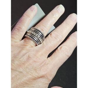 Silver tone rhinestone layered looking ring Size 8